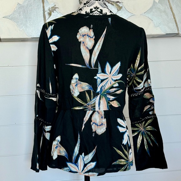 Roxy Heat of Banjar long sleeved top - Picture 3 of 6